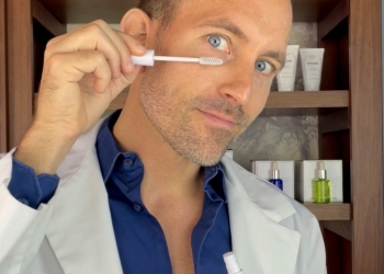 Daan SINS vous présente Le Booster - Soin Cils & Sourcils  