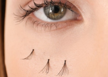   CE QUE VOUS DEVRIEZ SAVOIR SUR LES EXTENSIONS DE CILS  